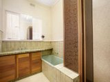 https://images.listonce.com.au/custom/160x/listings/63-clifton-street-balwyn-north-vic-3104/977/01683977_img_07.jpg?ck8oCtGvqy8