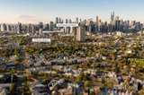 https://images.listonce.com.au/custom/160x/listings/63-dundas-place-albert-park-vic-3206/049/01990049_img_16.jpg?MMoBbMDGt2U