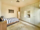 https://images.listonce.com.au/custom/160x/listings/63-eastern-beach-road-geelong-vic-3220/307/01938307_img_23.jpg?gmRTChn-xnM