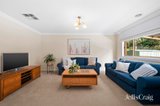 https://images.listonce.com.au/custom/160x/listings/63-farnham-road-healesville-vic-3777/773/01864773_img_08.jpg?qtRH6YRdvZU