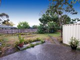 https://images.listonce.com.au/custom/160x/listings/63-greenslopes-drive-mooroolbark-vic-3138/380/01524380_img_10.jpg?b-CUpKBm4U8