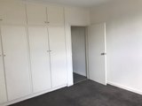 https://images.listonce.com.au/custom/160x/listings/63-halstead-street-caulfield-north-vic-3161/236/01814236_img_07.jpg?ejdbE0S8TTM