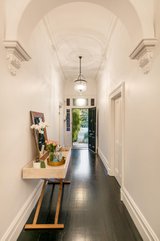 https://images.listonce.com.au/custom/160x/listings/63-high-street-south-kew-vic-3101/145/00964145_img_09.jpg?eBVRika5qfg