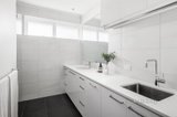 https://images.listonce.com.au/custom/160x/listings/63-hope-street-glen-iris-vic-3146/574/01732574_img_04.jpg?NgeRVmsqToc