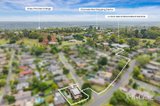 https://images.listonce.com.au/custom/160x/listings/63-landscape-drive-mooroolbark-vic-3138/709/01875709_img_23.jpg?adELsCFalQU