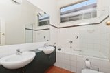 https://images.listonce.com.au/custom/160x/listings/63-liddiard-street-hawthorn-vic-3122/816/00519816_img_06.jpg?biRWqEti5jg