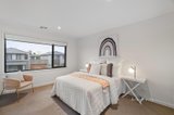 https://images.listonce.com.au/custom/160x/listings/63-lords-avenue-mulgrave-vic-3170/169/01705169_img_08.jpg?3lkgJRK2R2o
