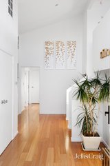 https://images.listonce.com.au/custom/160x/listings/63-maxine-drive-st-helena-vic-3088/151/01817151_img_03.jpg?4eiRmtAQCnQ