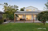 https://images.listonce.com.au/custom/160x/listings/63-maxine-drive-st-helena-vic-3088/151/01817151_img_18.jpg?slQ6iQ9ctYE