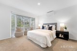 https://images.listonce.com.au/custom/160x/listings/63-nangathan-way-croydon-north-vic-3136/891/01901891_img_06.jpg?oK63didYiHs