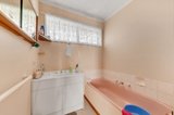 https://images.listonce.com.au/custom/160x/listings/63-olympic-avenue-norlane-vic-3214/832/01698832_img_07.jpg?wgpwEiaICMM