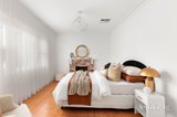 https://images.listonce.com.au/custom/160x/listings/63-price-street-essendon-vic-3040/839/01926839_img_05.jpg?KzxxDoOSWeg