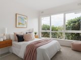 https://images.listonce.com.au/custom/160x/listings/63-rosella-street-doncaster-east-vic-3109/648/01034648_img_07.jpg?uJcE0W8sfMk