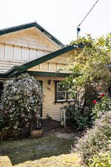 https://images.listonce.com.au/custom/160x/listings/63-speight-street-thornbury-vic-3071/774/01294774_img_02.jpg?aGyOpa-hn-Y