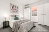 https://images.listonce.com.au/custom/160x/listings/63-spray-street-elwood-vic-3184/200/01794200_img_07.jpg?LH6pI-871_M