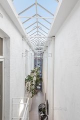 https://images.listonce.com.au/custom/160x/listings/63-st-vincent-place-south-albert-park-vic-3206/034/01285034_img_16.jpg?usb23EuhrQ0