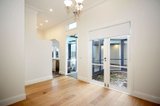 https://images.listonce.com.au/custom/160x/listings/63-station-street-port-melbourne-vic-3207/918/01815918_img_06.jpg?KXiDpATe-yo