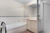 https://images.listonce.com.au/custom/160x/listings/63-sunrise-crescent-templestowe-lower-vic-3107/814/01535814_img_11.jpg?5jUaFTYMxFI