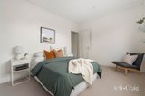 https://images.listonce.com.au/custom/160x/listings/63-the-crescent-ascot-vale-vic-3032/083/01881083_img_11.jpg?XWXWerZpeK4