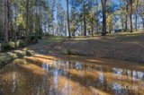 https://images.listonce.com.au/custom/160x/listings/630-thonemans-road-hoddles-creek-vic-3139/106/01900106_img_06.jpg?QM_nNIr26LQ