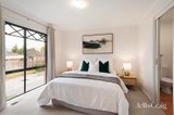 https://images.listonce.com.au/custom/160x/listings/6307-canterbury-road-ringwood-vic-3134/077/01773077_img_05.jpg?vgZE3x4_18Q