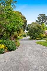 https://images.listonce.com.au/custom/160x/listings/631-35-glen-park-road-bayswater-north-vic-3153/262/01976262_img_10.jpg?ZWMnJ_Y0wQw