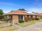 https://images.listonce.com.au/custom/160x/listings/632-edwards-street-sebastopol-vic-3356/650/01576650_img_01.jpg?ojyPjzCVcbc