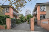 https://images.listonce.com.au/custom/160x/listings/634-rockley-road-south-yarra-vic-3141/734/01533734_img_11.jpg?7wOfb7dtKjQ