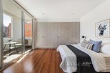 https://images.listonce.com.au/custom/160x/listings/635-willis-street-hampton-vic-3188/971/01325971_img_03.jpg?yLchYpye9lI