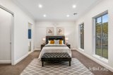 https://images.listonce.com.au/custom/160x/listings/636-highbury-road-glen-waverley-vic-3150/690/01772690_img_17.jpg?ta9_2GX2oEk