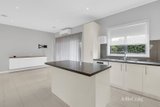 https://images.listonce.com.au/custom/160x/listings/637-wren-street-altona-vic-3018/218/01932218_img_08.jpg?r99tGQo65h8