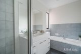 https://images.listonce.com.au/custom/160x/listings/638-clyde-street-diamond-creek-vic-3089/882/01898882_img_08.jpg?LDLkOO_IvMs
