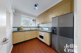 https://images.listonce.com.au/custom/160x/listings/639-walpole-street-kew-vic-3101/470/01605470_img_02.jpg?dh2KaD1o28I