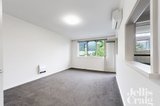 https://images.listonce.com.au/custom/160x/listings/639-walpole-street-kew-vic-3101/470/01605470_img_09.jpg?rdEiAsa-tOE