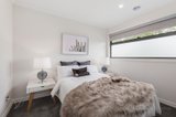 https://images.listonce.com.au/custom/160x/listings/639-wooddale-grove-donvale-vic-3111/679/00874679_img_08.jpg?Pg6U43D5xBw