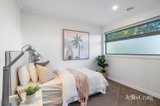 https://images.listonce.com.au/custom/160x/listings/639-wooddale-grove-donvale-vic-3111/736/01864736_img_09.jpg?__3_hMLiswo