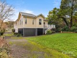 https://images.listonce.com.au/custom/160x/listings/63a-millar-street-daylesford-vic-3460/600/01576600_img_14.jpg?yxGww8iE-8g