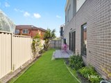 https://images.listonce.com.au/custom/160x/listings/64-6-luke-street-clayton-vic-3168/779/01859779_img_07.jpg?V79drcQMoRM