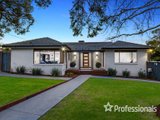 https://images.listonce.com.au/custom/160x/listings/64-allendale-road-croydon-vic-3136/809/01525809_img_03.jpg?6eUoK_sACjQ