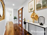 https://images.listonce.com.au/custom/160x/listings/64-allendale-road-croydon-vic-3136/809/01525809_img_05.jpg?FOrdd90Ycko