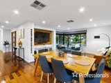 https://images.listonce.com.au/custom/160x/listings/64-allendale-road-croydon-vic-3136/809/01525809_img_10.jpg?w1mY-vLbfVc