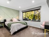 https://images.listonce.com.au/custom/160x/listings/64-allendale-road-croydon-vic-3136/809/01525809_img_13.jpg?R8WdMJ-8Ncg