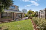 https://images.listonce.com.au/custom/160x/listings/64-arthur-place-croydon-vic-3136/036/01985036_img_12.jpg?Be3S0N7IvNs