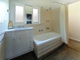 https://images.listonce.com.au/custom/160x/listings/64-avoca-avenue-elwood-vic-3184/849/01793849_img_05.jpg?PD9D653p6Do
