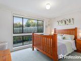 https://images.listonce.com.au/custom/160x/listings/64-birkenhead-drive-kilsyth-vic-3137/358/01526358_img_08.jpg?GYvYYal-mgk