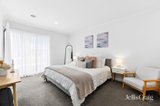 https://images.listonce.com.au/custom/160x/listings/64-chase-boulevard-alfredton-vic-3350/576/01796576_img_05.jpg?QQXIlfL7F4c