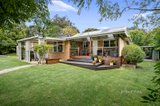 https://images.listonce.com.au/custom/160x/listings/64-diane-crescent-croydon-vic-3136/299/01636299_img_13.jpg?Cyn6ZtR4B3c