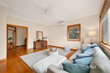 https://images.listonce.com.au/custom/160x/listings/64-english-street-seville-vic-3139/052/01927052_img_10.jpg?8QRL3_N8bmQ