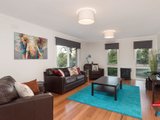 https://images.listonce.com.au/custom/160x/listings/64-fernhill-road-mount-evelyn-vic-3796/676/01524676_img_04.jpg?J2WwiiybzBQ