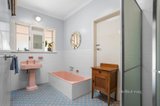 https://images.listonce.com.au/custom/160x/listings/64-high-street-maldon-vic-3463/369/01898369_img_11.jpg?rqOw-ypkwMs